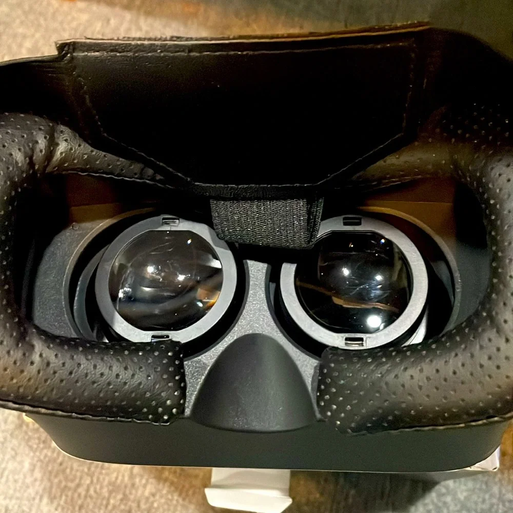 Vibe VR virtual reality headset